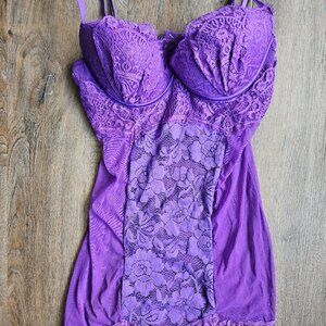 Fredrick's of hollywood purple lingerie size XL, excellent condition